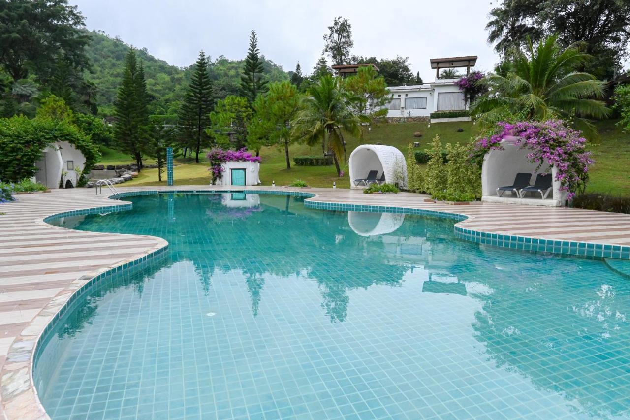 Swiss Valley Hip Resort Suan Phueng Eksteriør bilde