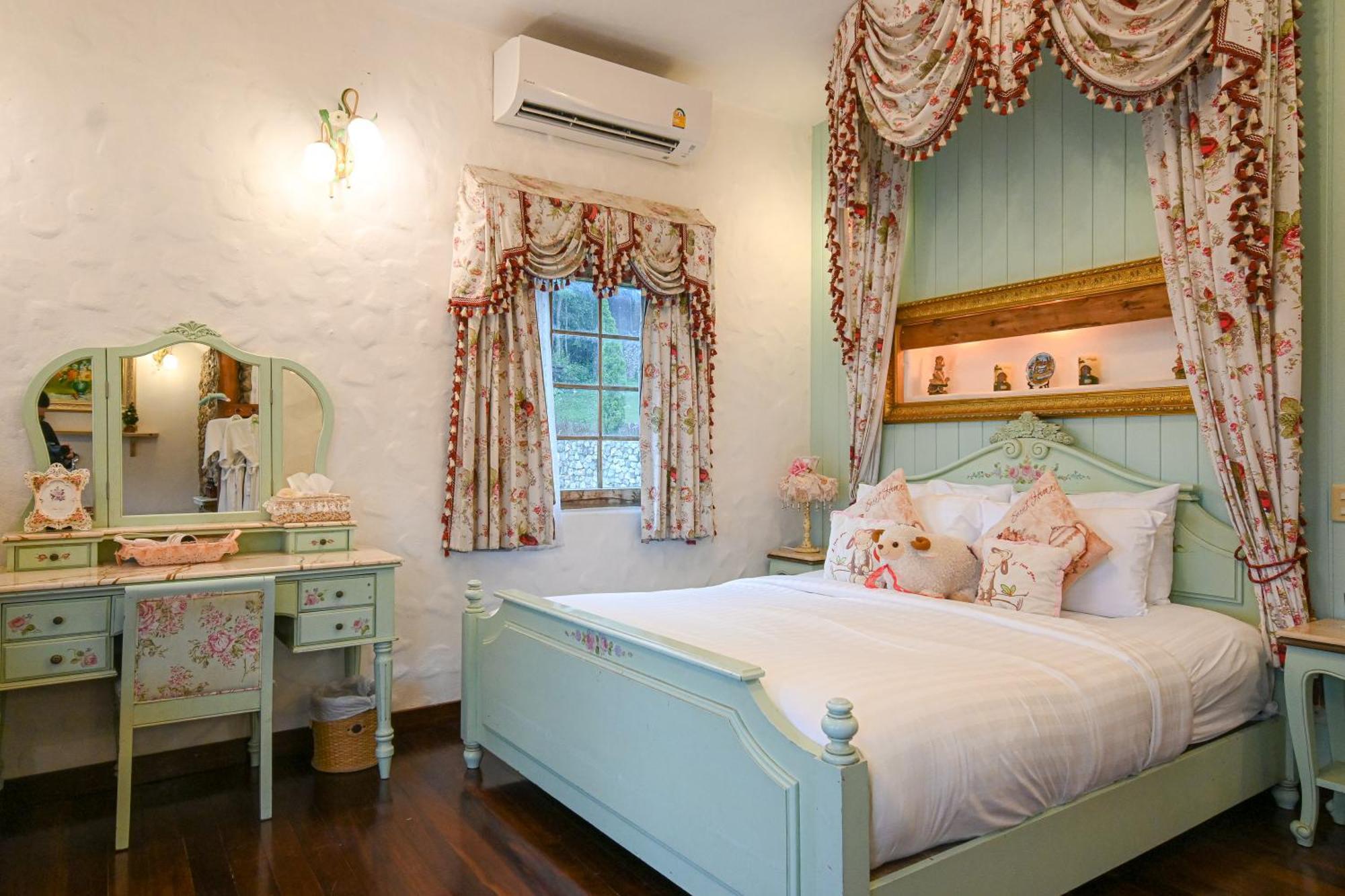 Swiss Valley Hip Resort Suan Phueng Rom bilde
